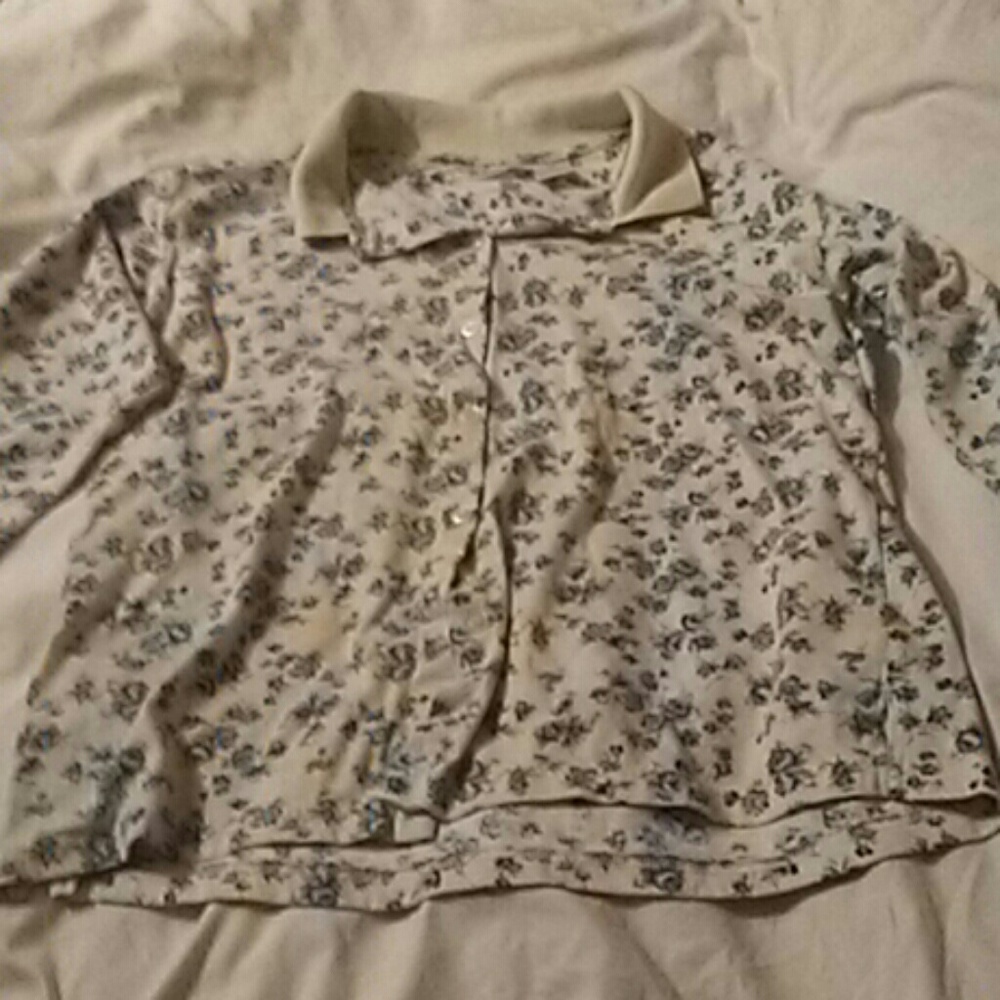 Basics woman's top